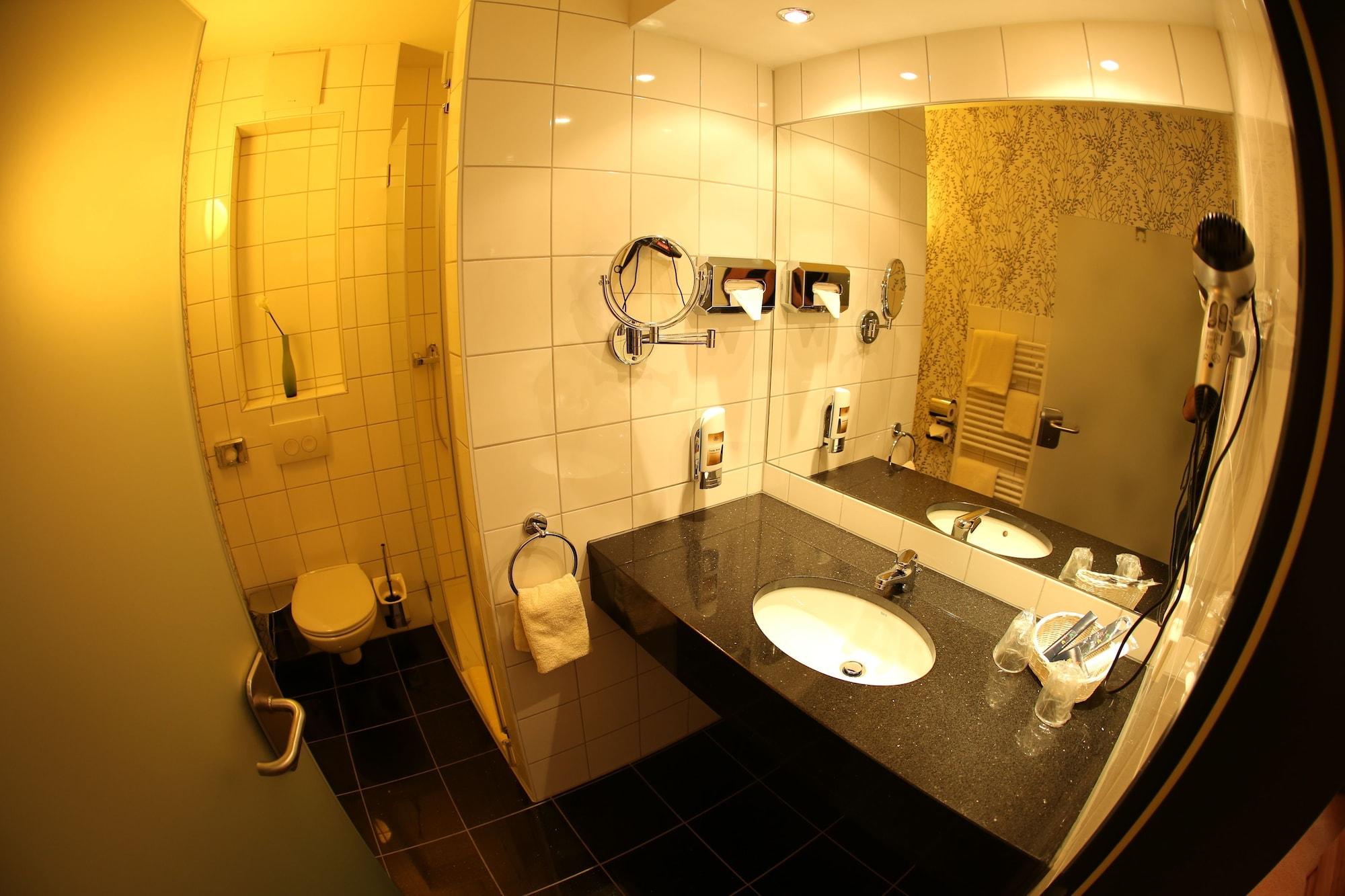 Hotel Sittardsberg دوسبرغ المظهر الخارجي الصورة